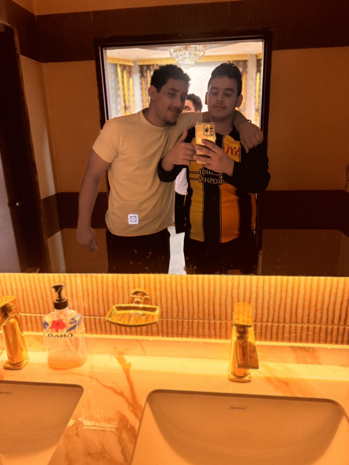 عبد - AI Chatbot | NsfwGPT.AI