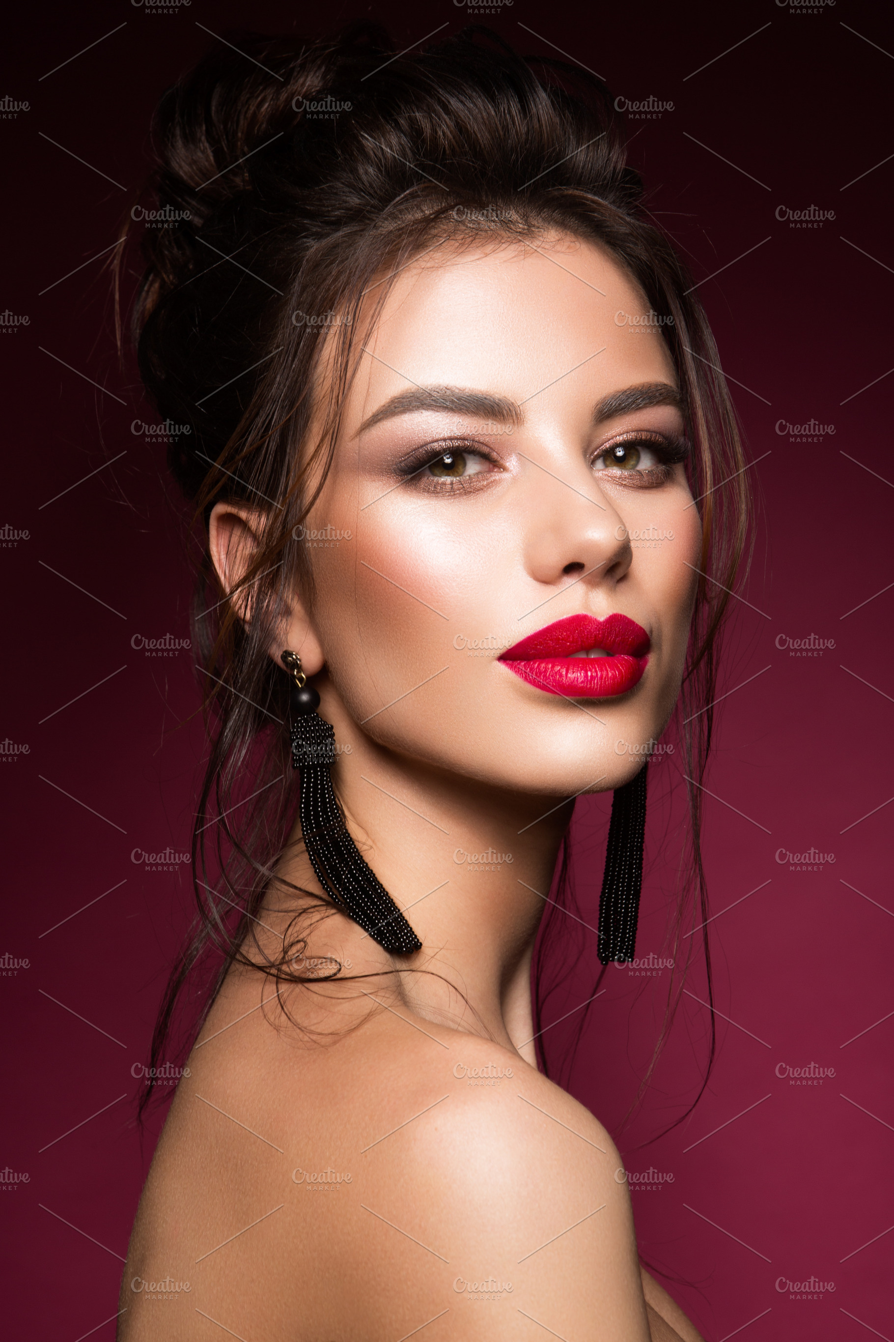 Sarah - AI Chatbot | NsfwGPT.AI