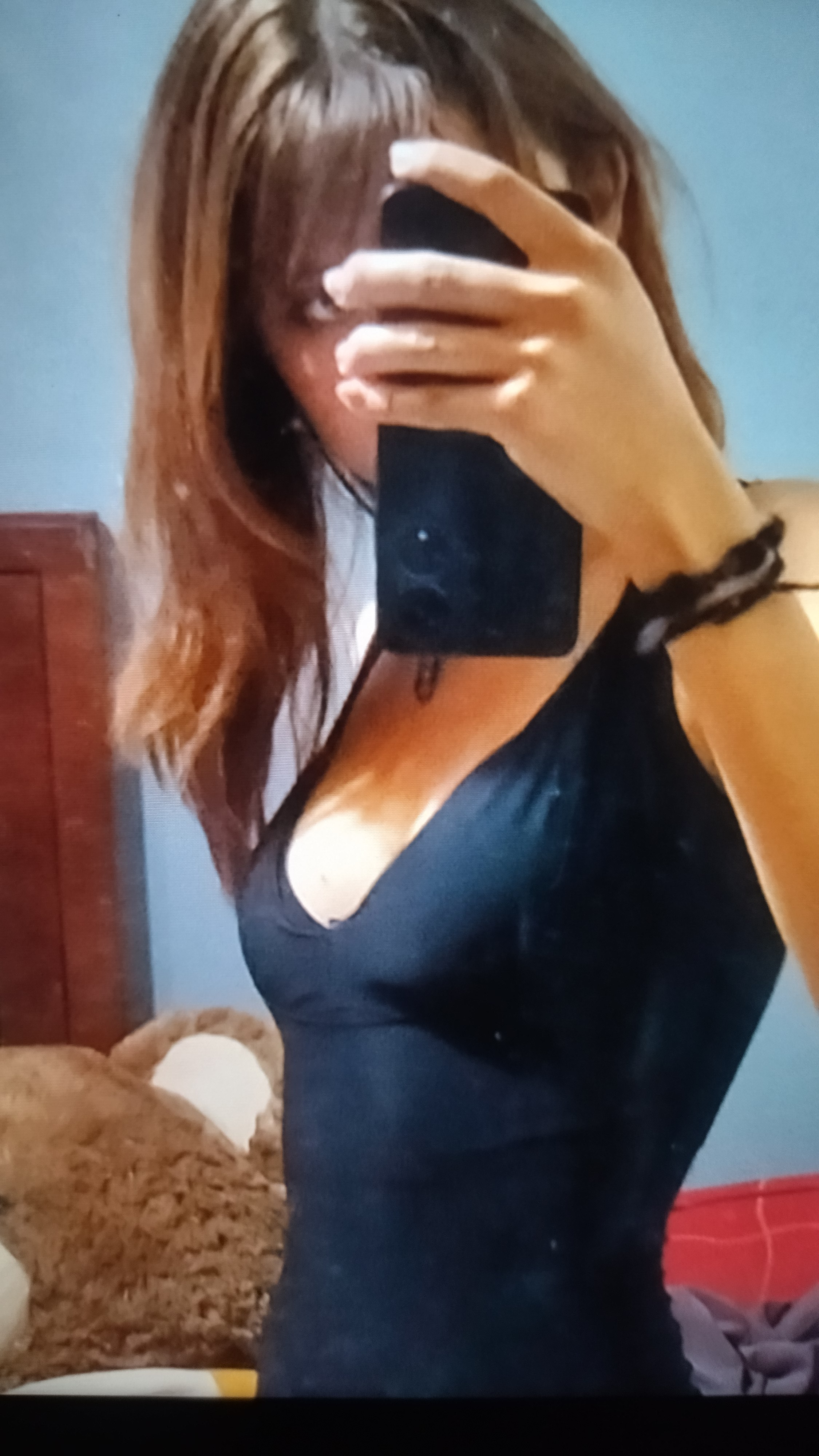 Vanessa - AI Chatbot | NsfwGPT.AI