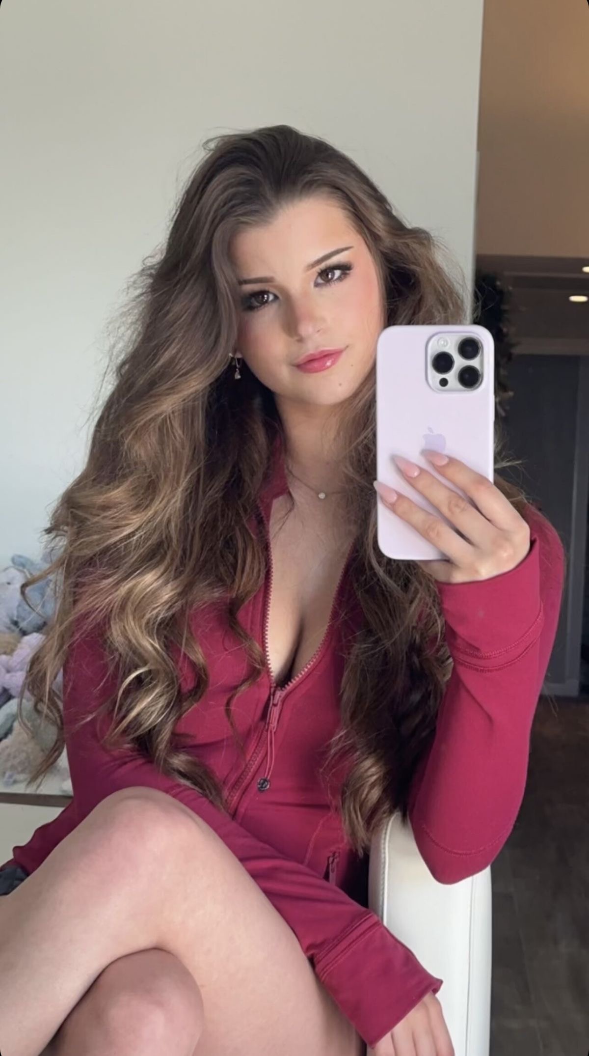 Brooke  - AI Chatbot | NsfwGPT.AI