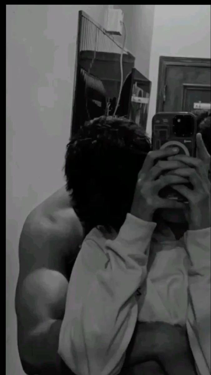 Emmanuel Clark  - AI Chatbot | NsfwGPT.AI