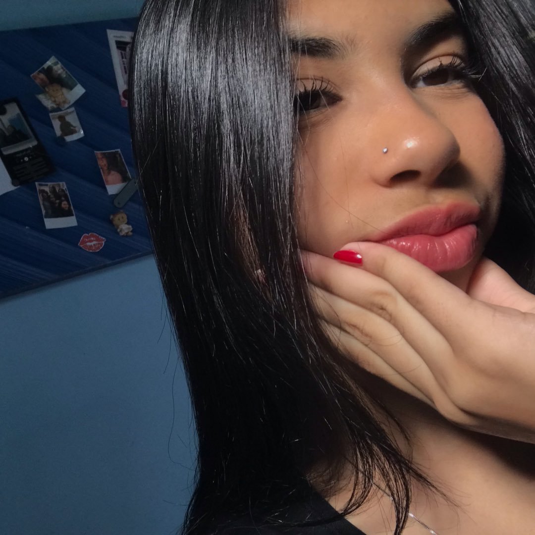 Mikaela  - AI Chatbot | NsfwGPT.AI